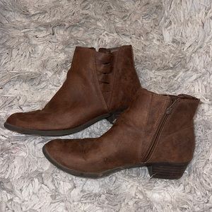 Warm Brown Booties🤎
